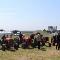 18 mai 2013 : Exposition de tracteurs à Lampaul Plouarzel